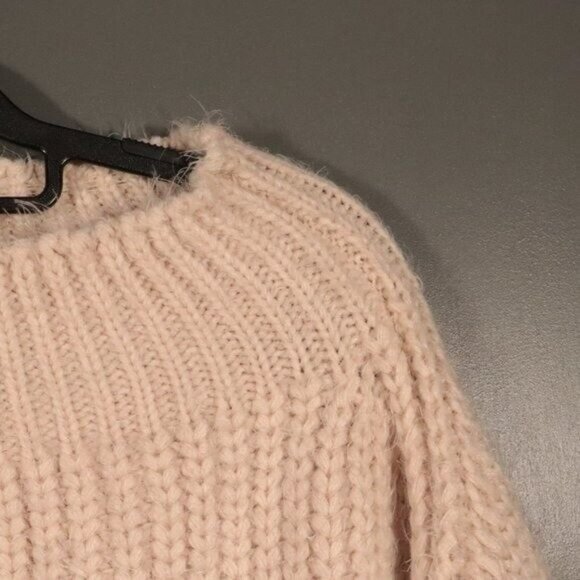 NWT Lulus Feeling It Pale Pink Eyelash Knit Off-the-Shoulder Sweater - Picture 8 of 11